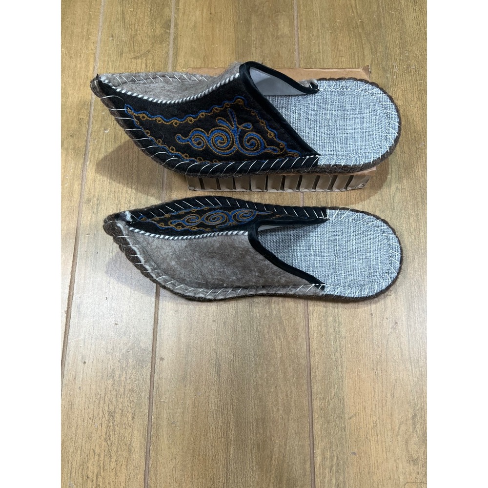 Handmade Felt Embroidered Pointed Toe Slippers Grey Black Boho Folk Art Mules